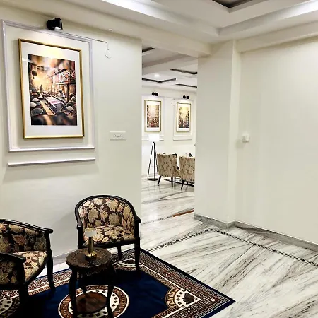 Luxurious 3Bhk In Banjara Hills The Sujario Homestay